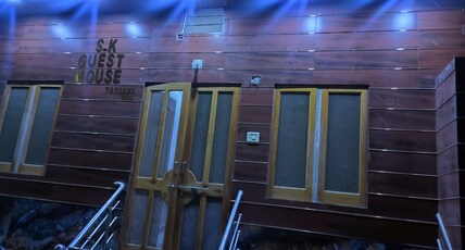 Sk guest house bikaner Room Type - Deluxe room without AC
