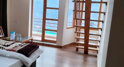 Manali Parvat View Room Type - Family room