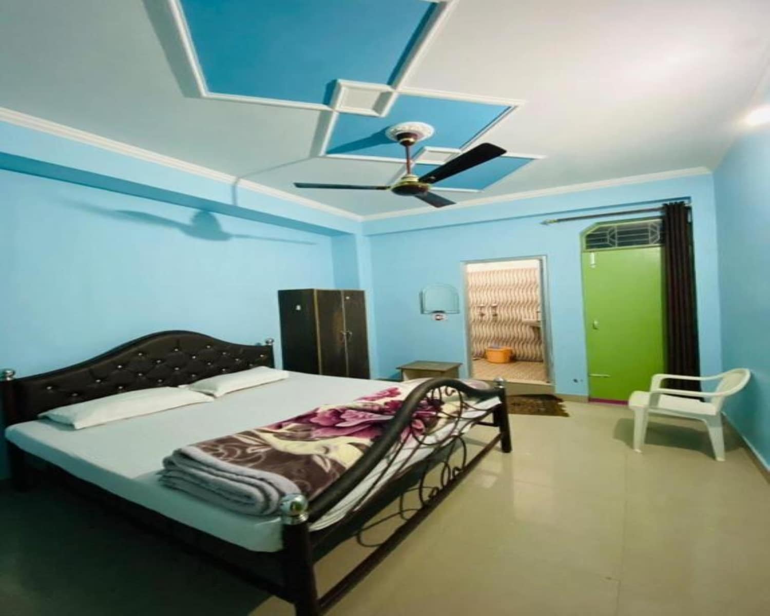 Hotel Krishna Cottage - Tap to explore photos