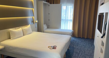 ibis Styles Nivelles Room Type - Standard Triple Room with 1 Double and 1 Single Bed