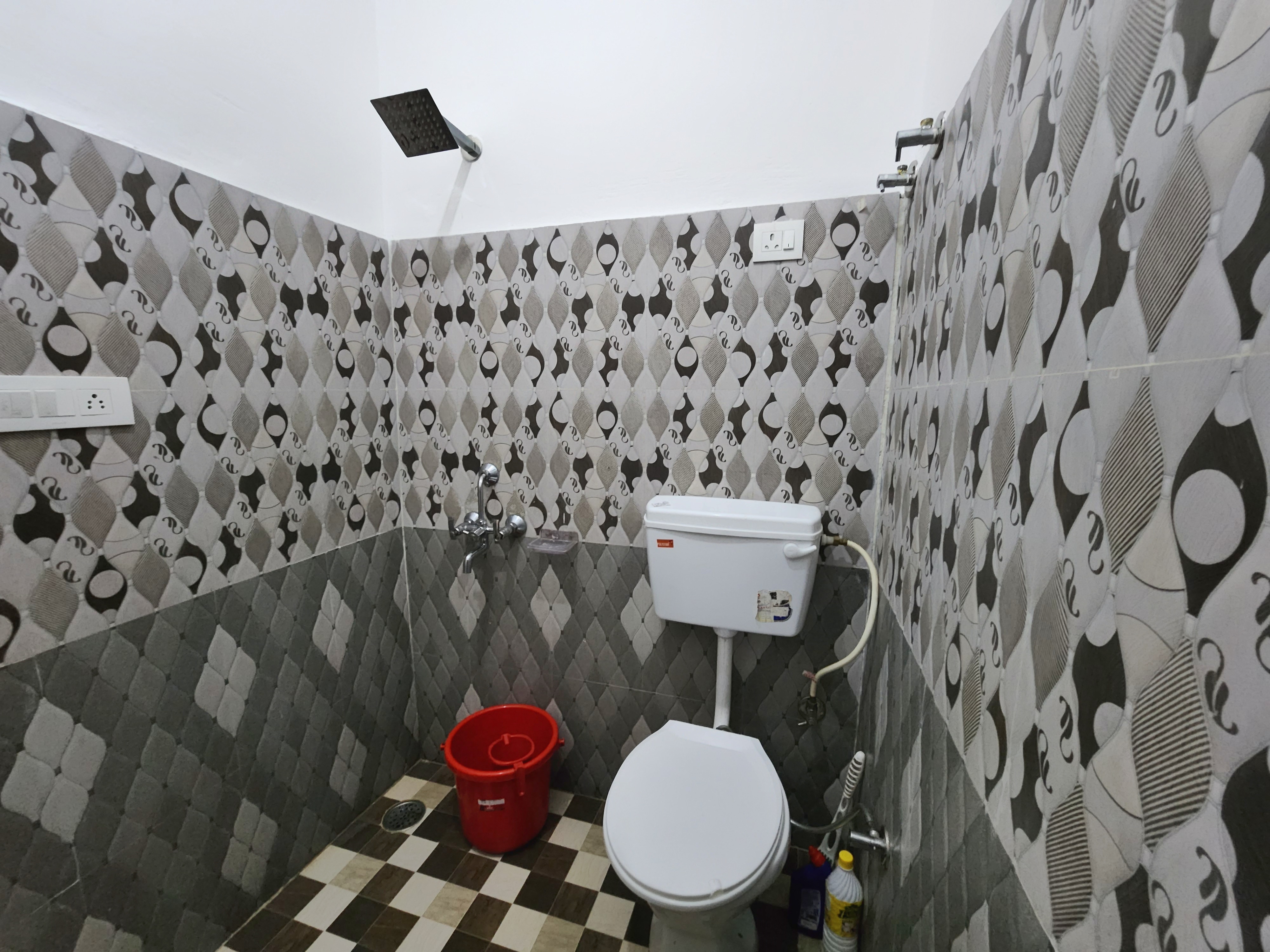 Dream Inn - Tap to explore photos