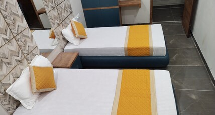 Hotel Dolphin Residency Room Type - TWIN ROOMS