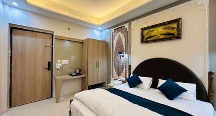 Knight Oasis Resorts Room Type - Luxury Deluxe King Room