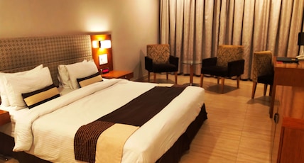 BEST WESTERN Ashoka Room Type - 1 King Bed, Non-Smoking, Premium Room, Mini Bar, Safe, Coffee And Tea Maker, Shower, Full Breakfast BEST WESTERN Ashoka Room Type - 1 King Bed, Non-Smoking, Premium Room, Mini Bar, Safe, Coffee And Tea Maker, Shower, Full Breakfast