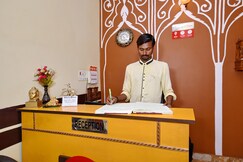 Address of Aanvi palace hotel