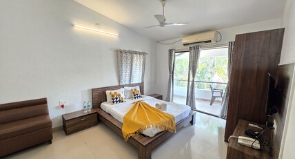 Hotel Radha Krishna Pure-Veg Lonavala Room Type - AC Executive Room With Balcony