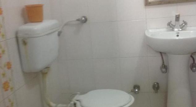 Hotel Kamal Kunj - Tap to explore photos