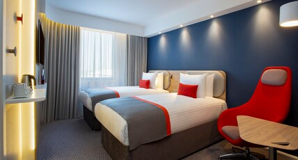 Holiday Inn Express - Barrow-in-Furness Room Type - Standard Room with Free Hot Breakfast