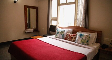 Hotel Kaso @ Flower Show (800 Mts from MG Marg) Room Type - Deluxe Room Hotel Kaso @ Flower Show (800 Mts from MG Marg) Room Type - Deluxe Room