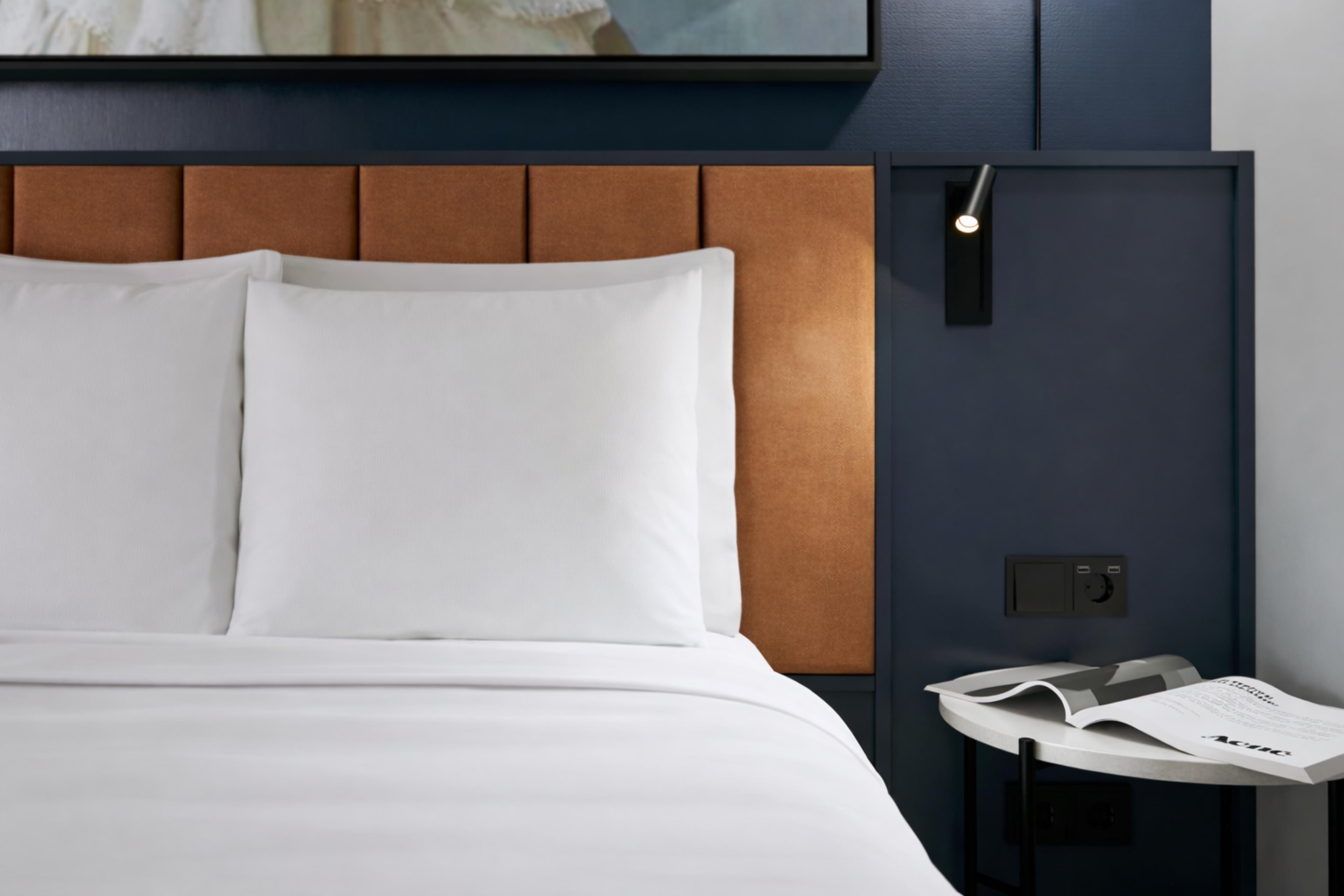 Radisson Blu Hotel, Wroclaw - Tap to explore photos
