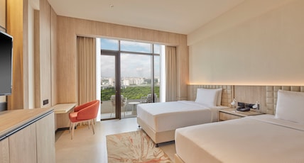 Hilton Gurugram Baani City Centre Room Type - Twin Guest Room with Balcony Hilton Gurugram Baani City Centre Room Type - Twin Guest Room with Balcony