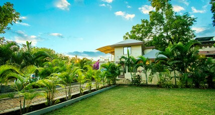 KAMSHET HIGHLAND - GLAMPING & SPA RESORT Room Type - 4 BHK Villa