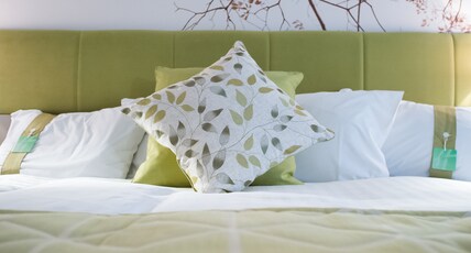 Holiday Inn CORBY - KETTERING A43 Room Type - 1 King Bed Standard Accessible