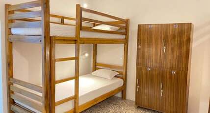 ENESS Hostels Room Type - 6-Bed Mixed Dormitory Eco Room