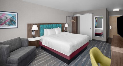 Hampton Inn & Suites by Hilton Orem Room Type - 1 KING BED NONSMOKING