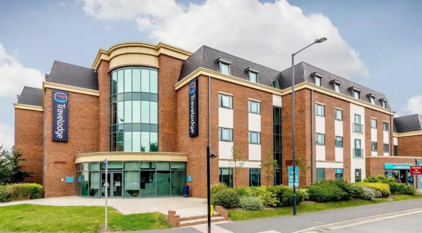 Travelodge Stratford Upon Avon - Tap to explore photos