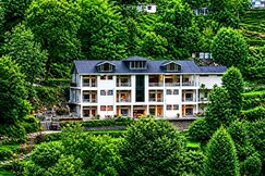 U.G.Hills Resort