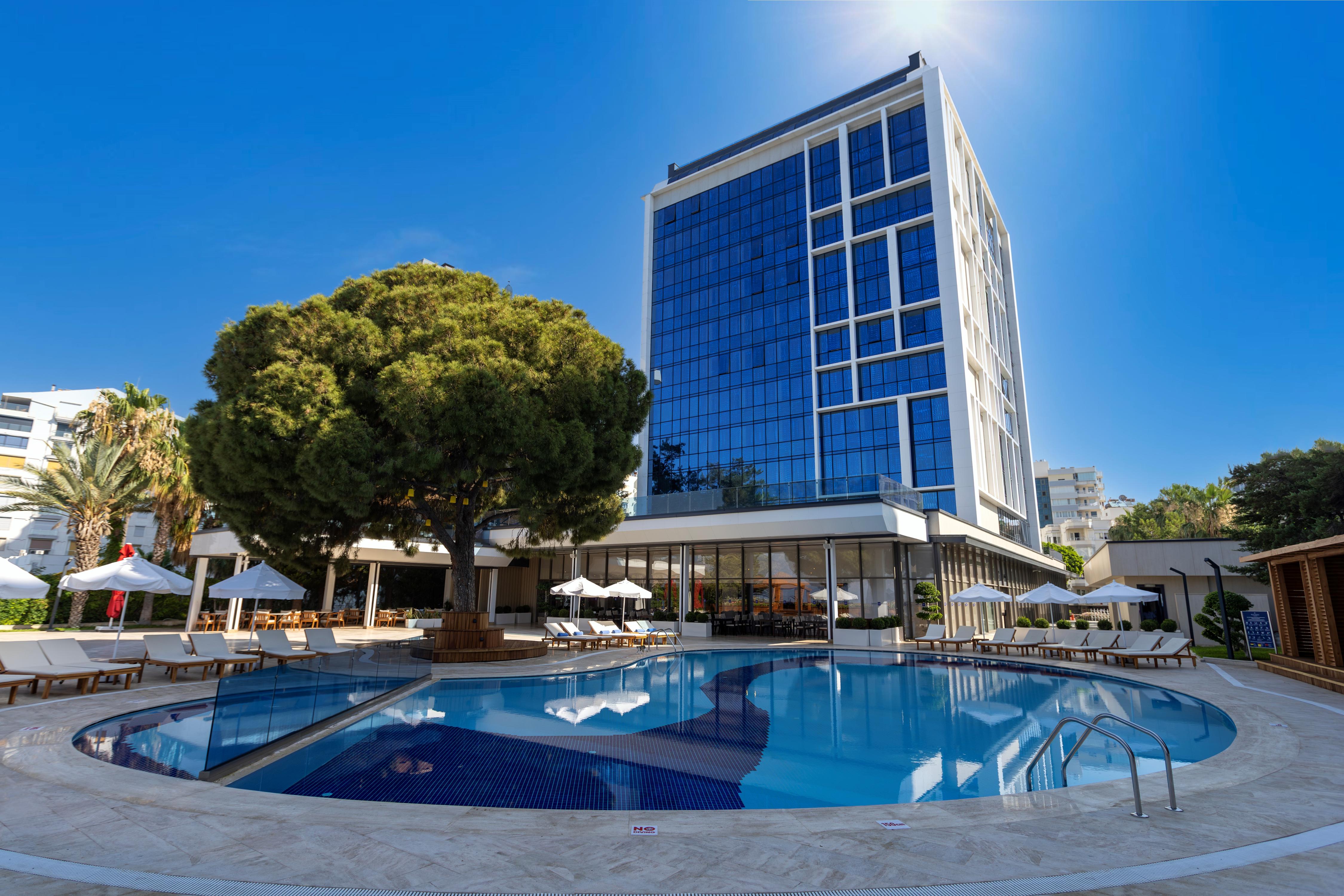 Delta Hotels by Marriott Antalya Lara - Tap to explore photos