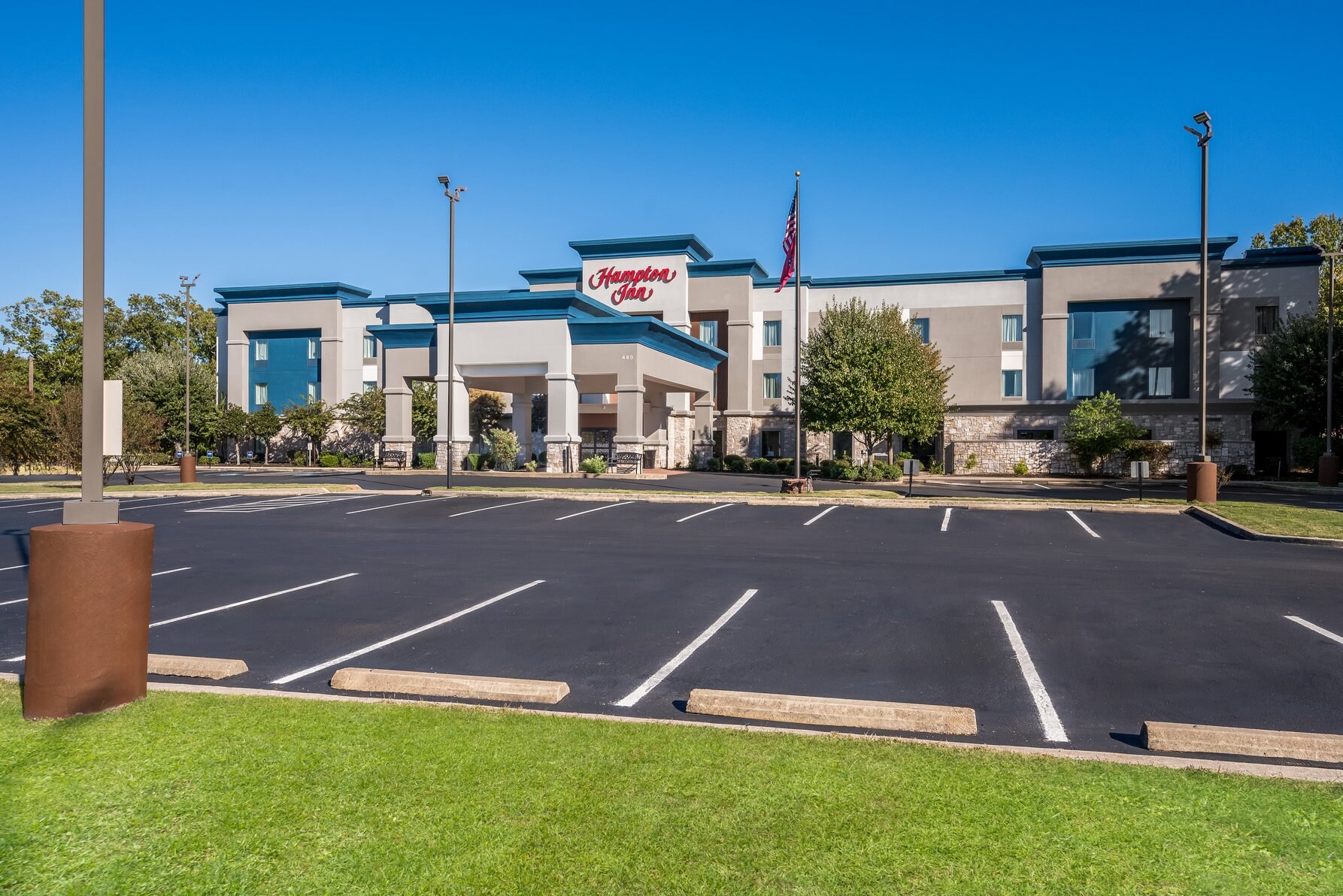 Hampton Inn Monticello - Tap to explore photos
