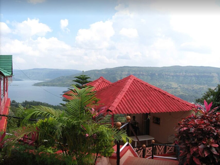 Hotel Shrushti Lake View - Tap to explore photos