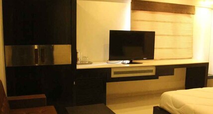 MAHESH HOTEL & GUEST HOUSE Room Type - Executive Room