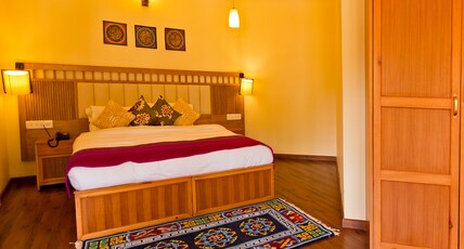 Ladakh Residency Room Type - Suite Room with Living Room and Balcony