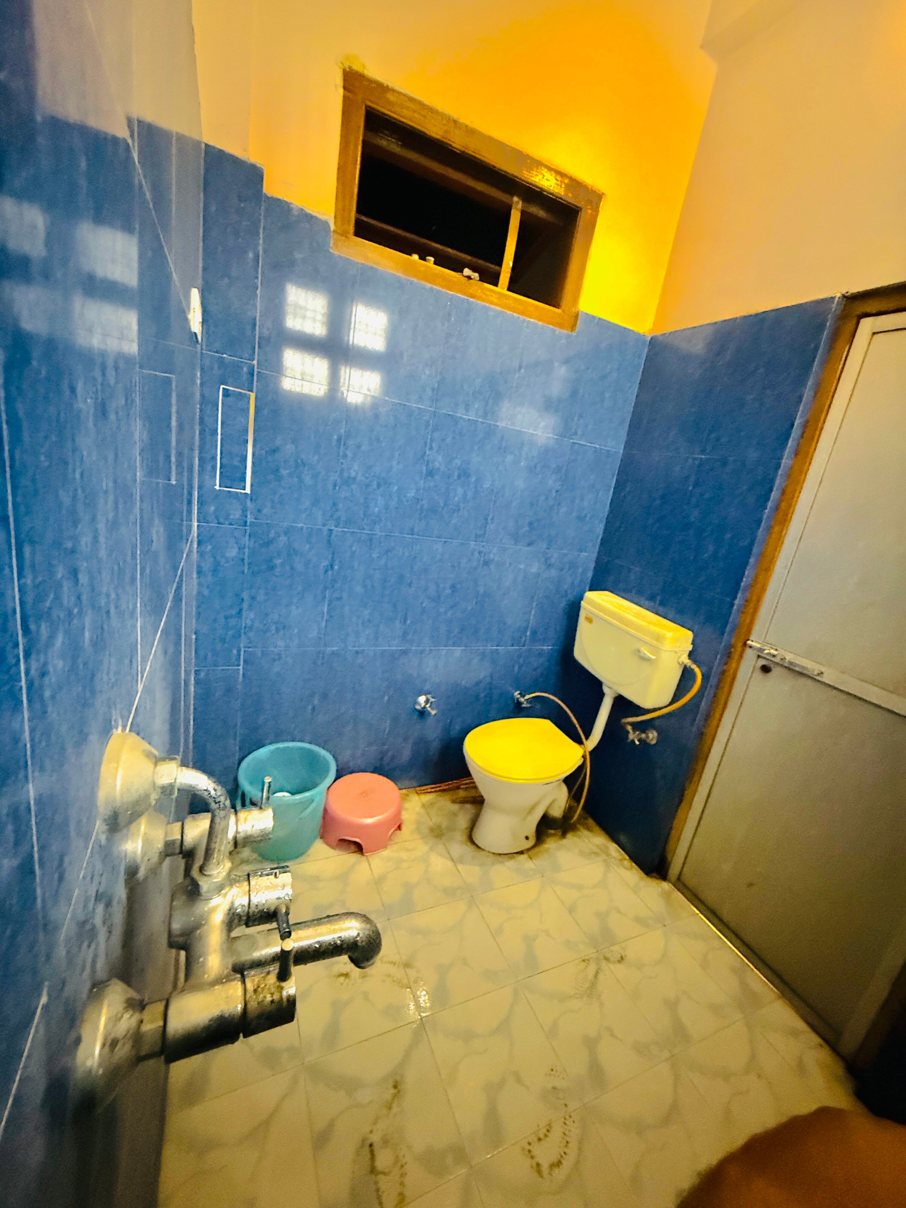 Aastha yadav - Tap to explore photos