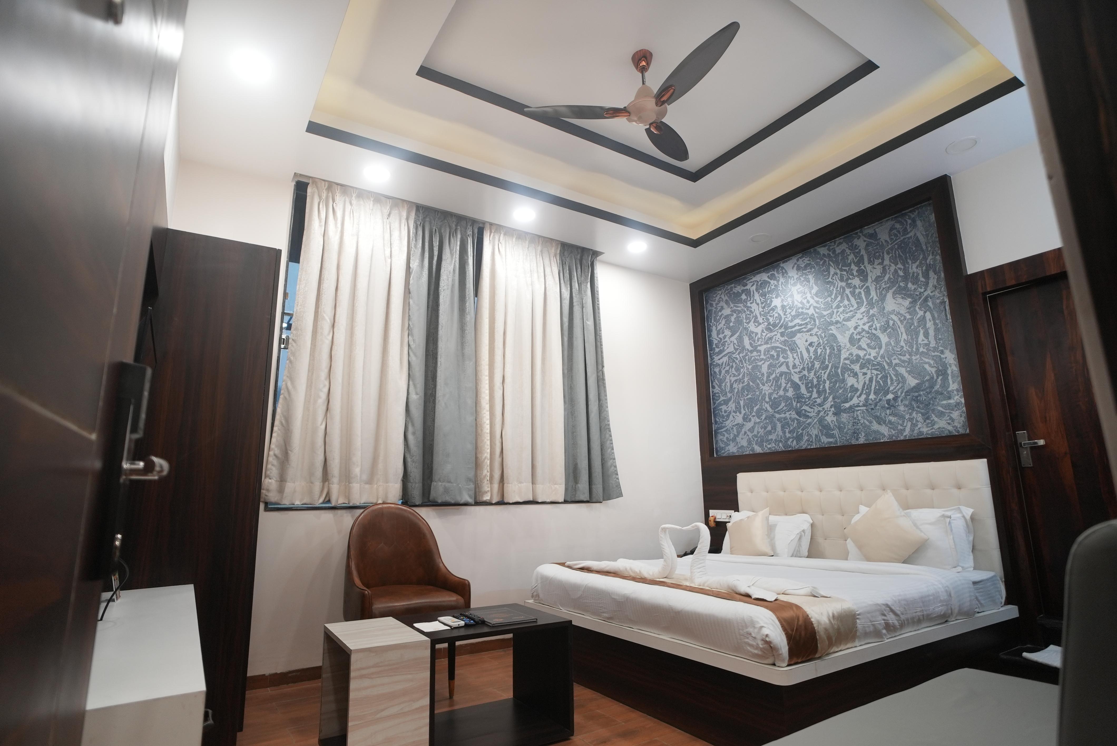 Hotel Rudra Regency - Tap to explore photos