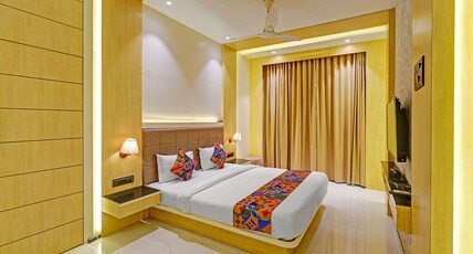 FabHotel KV Room Type - Deluxe Room