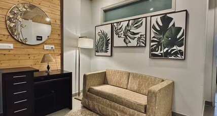K- Manor Suites Room Type - Valley Belle