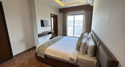 Hotel Golden Bird Room Type - Suite Room