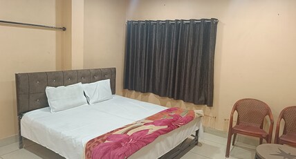 Shri Sawariya Seth Hotel Room Type - Bedroom 11 (Non Ac room)