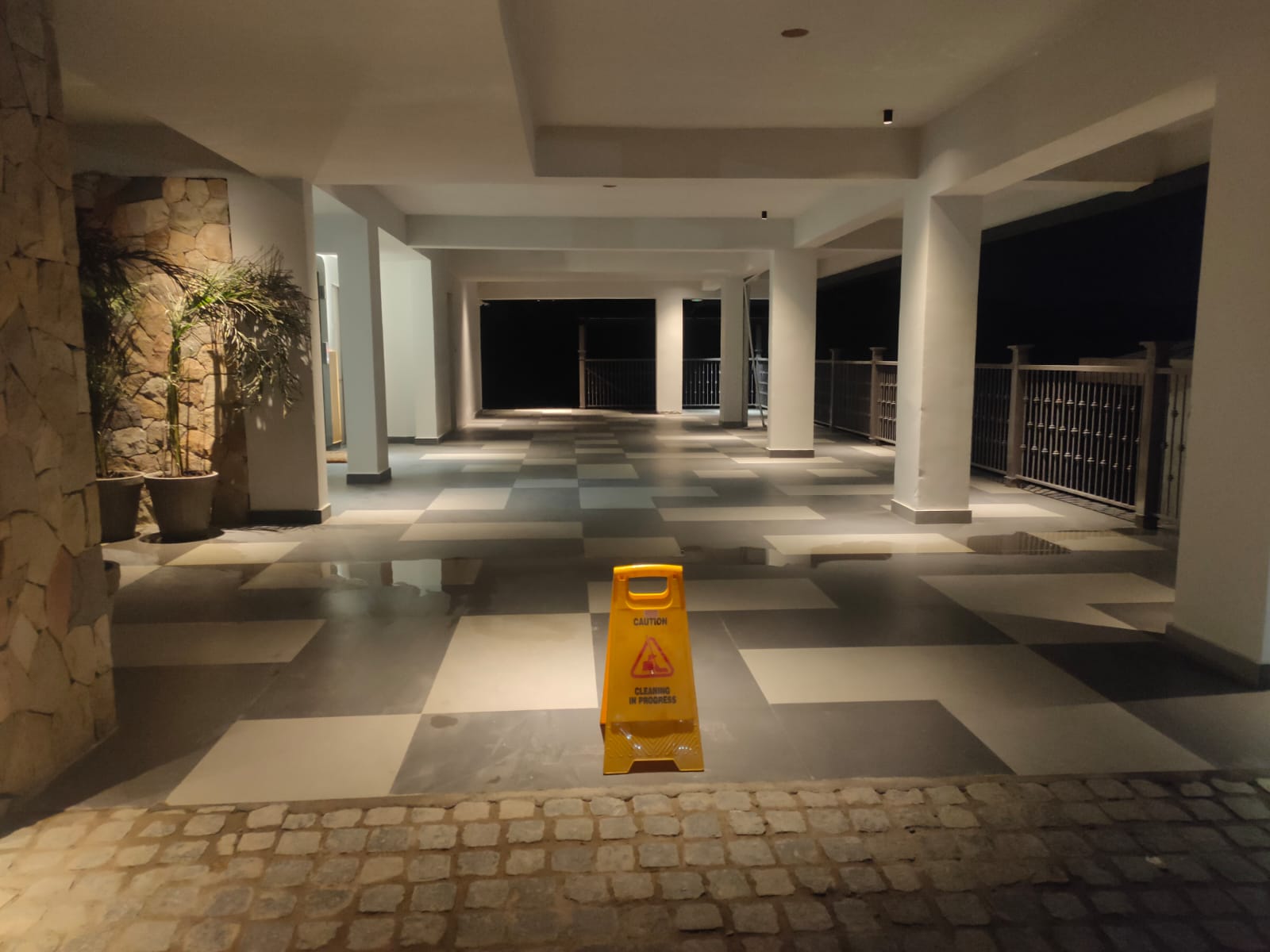 Executive Suite - Checkmate Hotel Mussoorie - Reviews, Photos & Offer