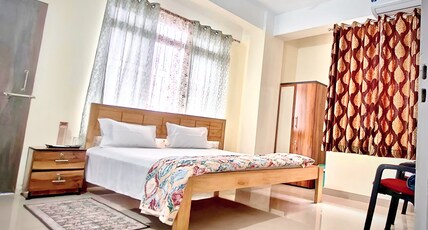 CASA LUXE STAY Room Type - Double Room with Private Bathroom