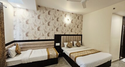 Hotel KashiDham, Varanasi Room Type - Deluxe Triple Room