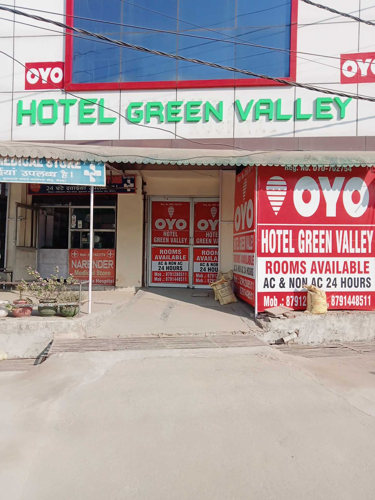 OYO Hotel Green Valley - Tap to explore photos
