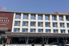 Hotel Valley, Statue of Unity