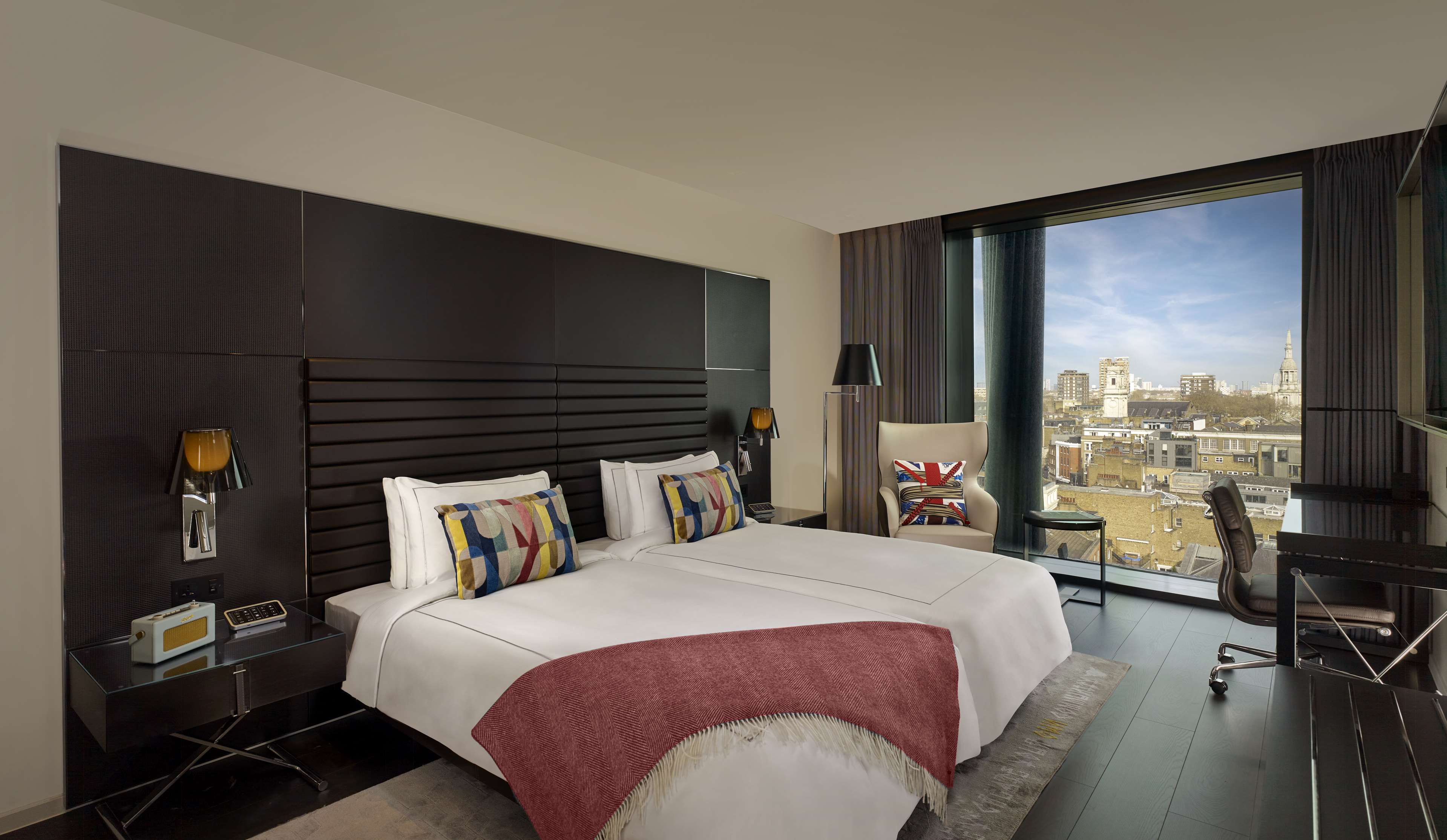 artotel London Hoxton - Tap to explore photos