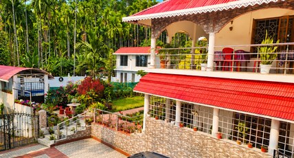 Thulung Shared Nature Stay With Swimming Pool | 3BR |FF By Homeyhuts Room Type - Thulung Shared Nature Stay With Swimming Pool | 3BR |FF By Homeyhuts Thulung Shared Nature Stay With Swimming Pool | 3BR |FF By Homeyhuts Room Type - Thulung Shared Nature Stay With Swimming Pool | 3BR |FF By Homeyhuts