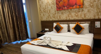 Le ROi, Digha@ Digha Railway Station Room Type - Suite Room with Jagannath Temple View from Balcony