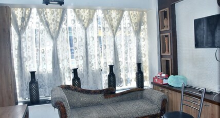 Hotel Shree Krishna Inn Room Type - Deluxe Room - AC