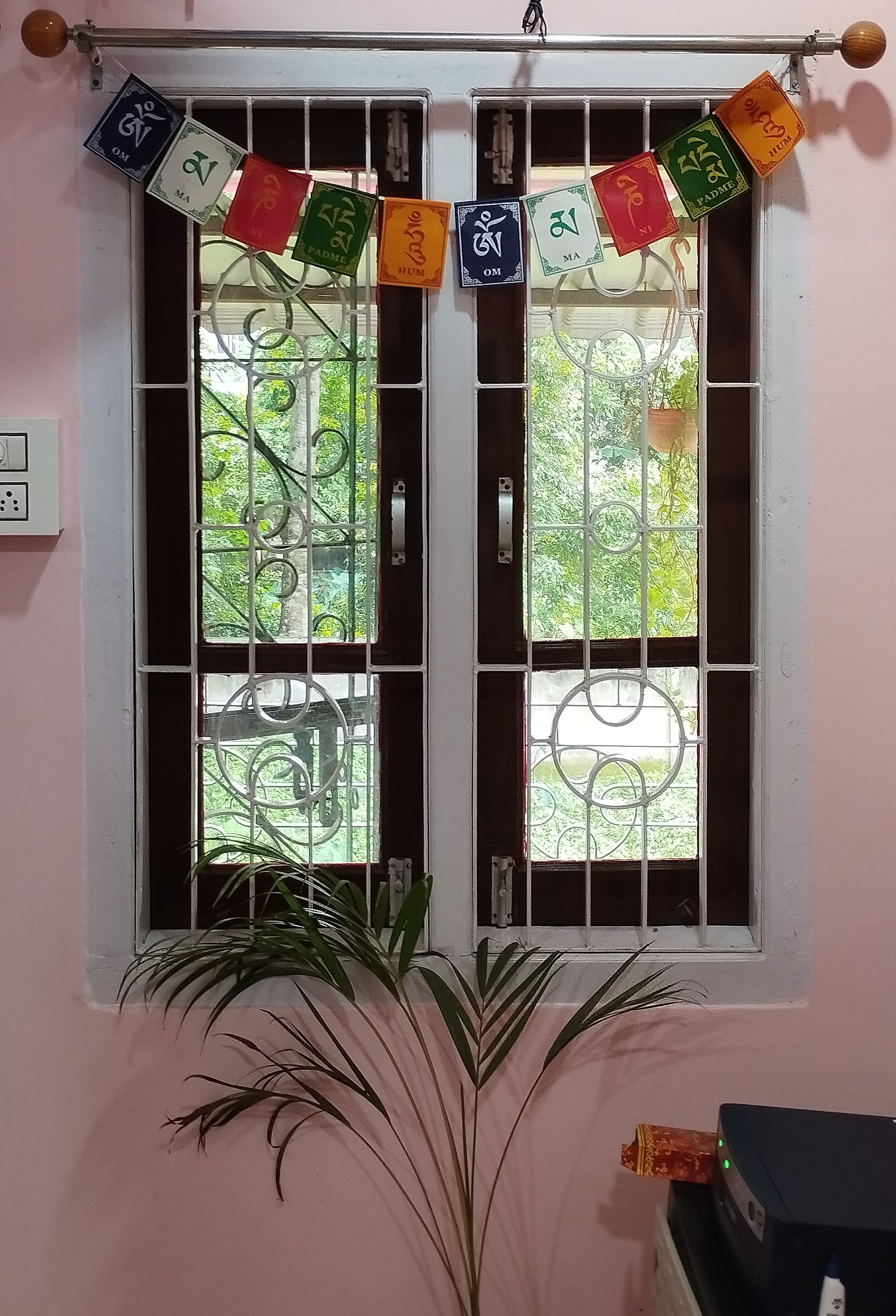 Backpackers' Haven - Tap to explore photos