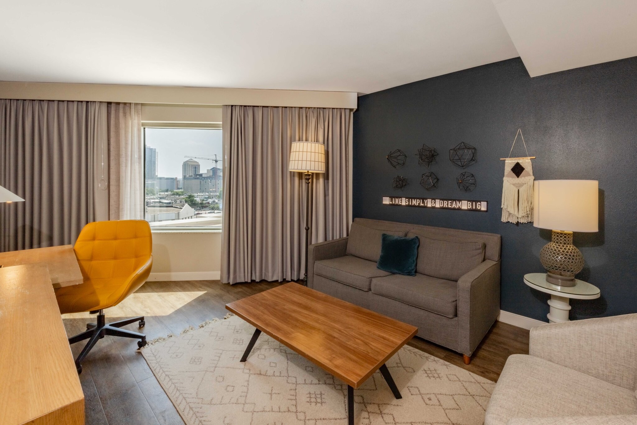 Hotel Indigo Austin Downtown - Tap to explore photos
