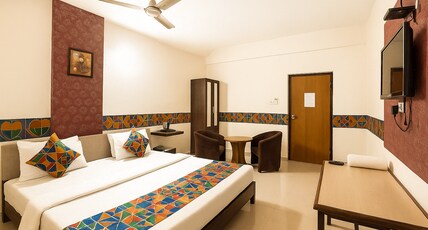 Hotel Omni Plaza Room Type - Superior Room