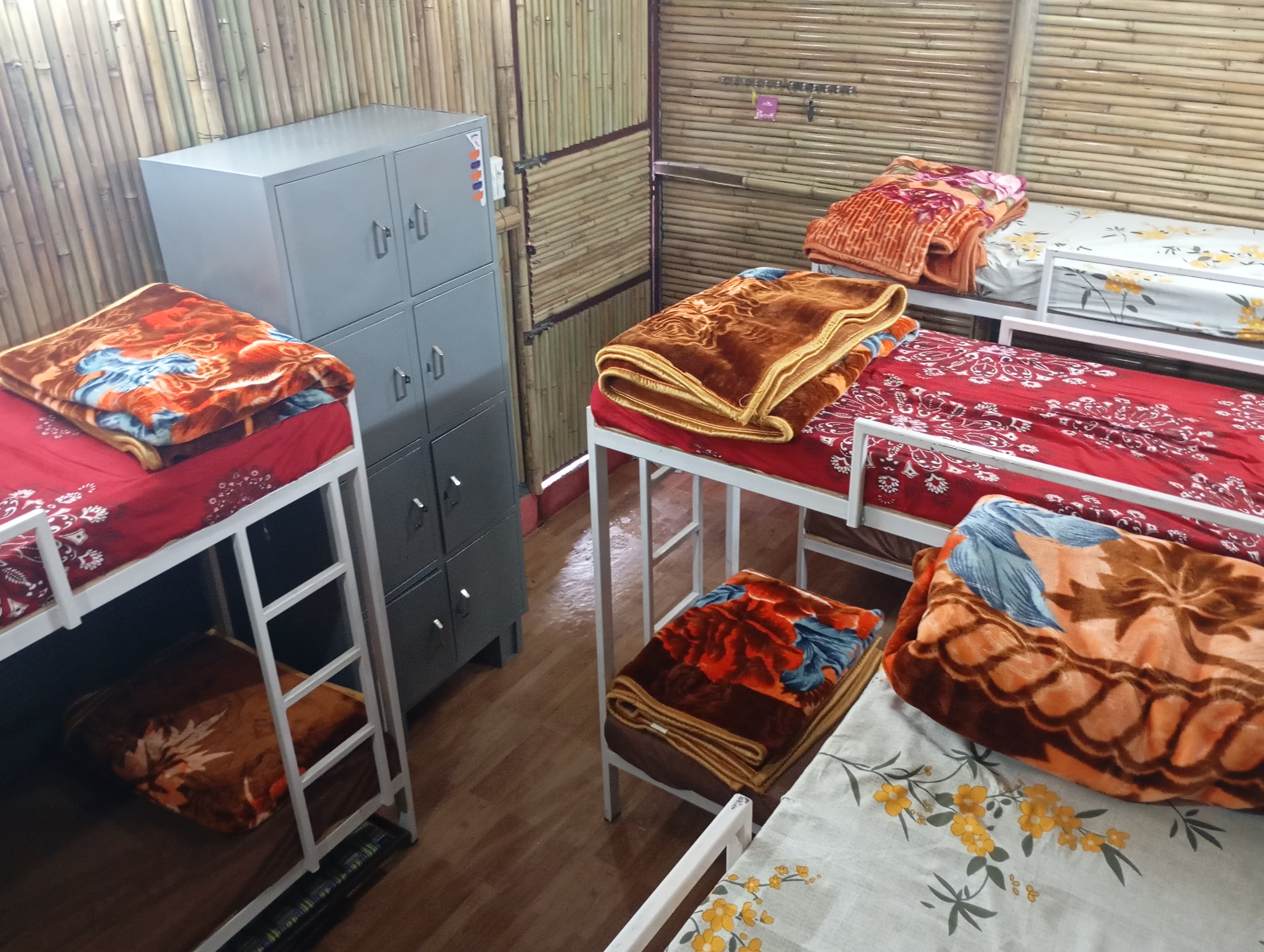 StaHouz Babaji's Abode Shared Dormitory Cottage - Tap to explore photos
