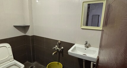 SLV ROYAL RESIDENCY HOTEL Room Type - Family Exectiuve