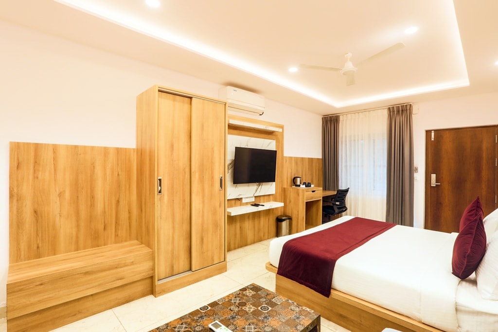 GATEWAY INN - Tap to explore photos