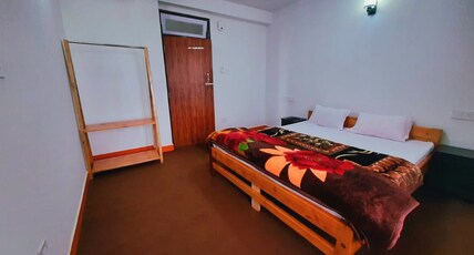 Cerulean Retreat Room Type - Deluxe Double Bed Room(2nd Floor)