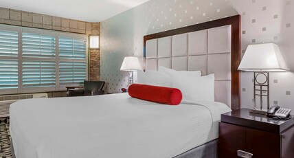 Best Western Plus Sundial Room Type - 1 King Bed, Non-Smoking, Flat Screen Television, Wi-Fi, Full Breakfast