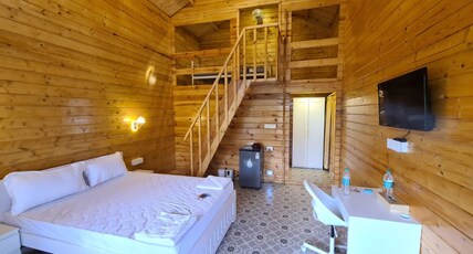 Aranya Abode Room Type - Premium Cottage